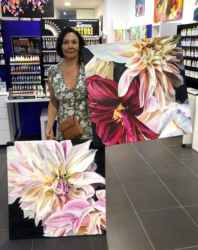 Tanya Williams Close Focus Flowers Paintings